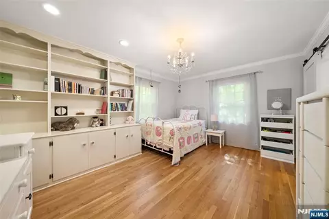 Bedroom - 29 Upper Dr, Summit, NJ 07901 photo 3 of 5