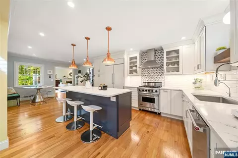 Kitchen - 29 Upper Dr, Summit, NJ 07901 photo 1 of 4