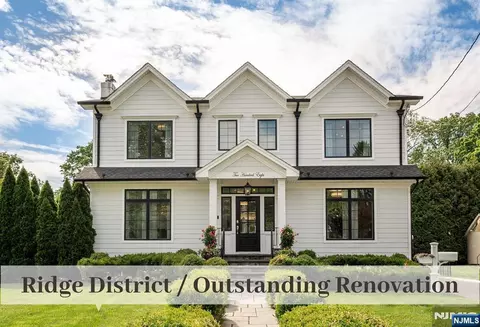 208 N Walnut St, Ridgewood, NJ 07450