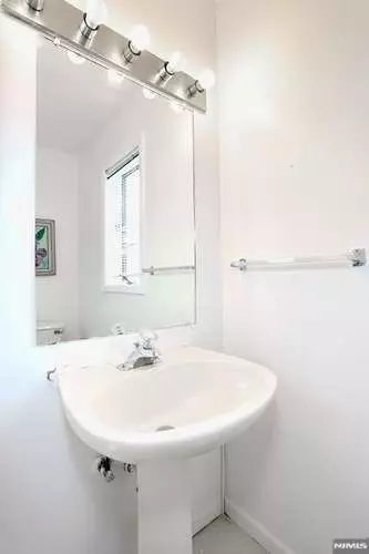 Bath - 290 Hamilton Pl #4, Hackensack, NJ 07601 photo 1 of 5