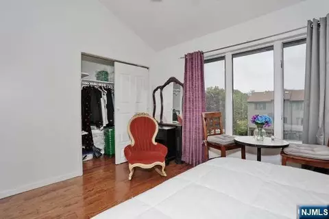 Bedroom - 290 Hamilton Pl #4, Hackensack, NJ 07601 photo 2 of 8