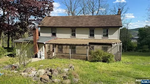 25 Coleman Hill Rd, Washington, NJ 07882