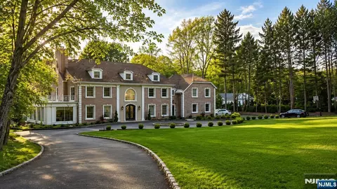 225 E Saddle River Rd, Saddle River, NJ 07458