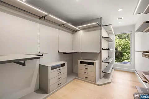 Other - 648 Falmouth Ave, Paramus, NJ 07652 photo 2 of 7