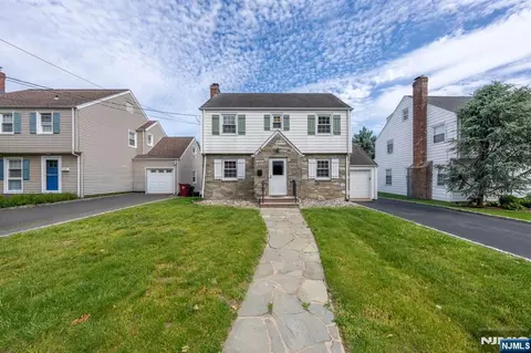 46 Oakley Ter, Nutley, NJ 07110