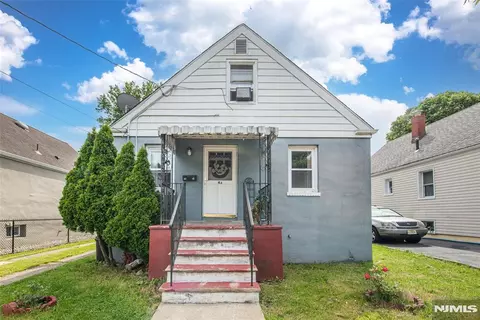 43 Fritz St, Bloomfield, NJ 07003