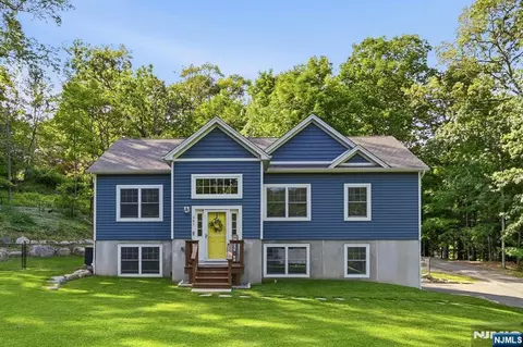 461 Brook Rd, Ringwood, NJ 07456
