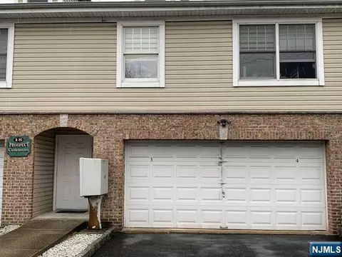 18 Prospect St #4, Palisades Park, NJ 07650