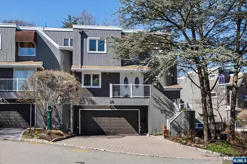 376 Kenwood #9, Englewood, NJ 07631
