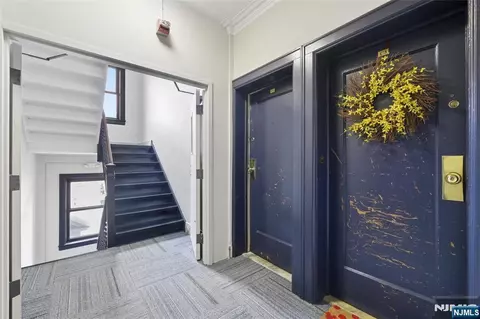 Entry Way - 303 Hamilton Pl #C2, Hackensack, NJ 07601 photo 3 of 7