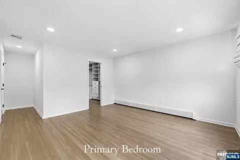 Bedroom - 508 Tether Ln, Paramus, NJ 07652 photo 4 of 15