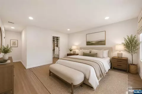 Bedroom - 508 Tether Ln, Paramus, NJ 07652 photo 5 of 15