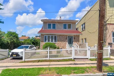 56 Ridgefield Ave, Ridgefield Park, NJ 07660
