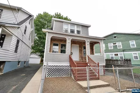 240-242 Sunset Ave, Newark, NJ 07106