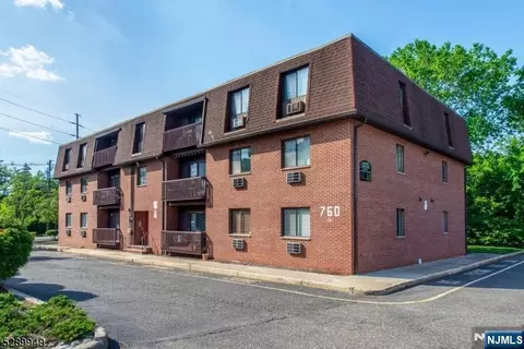760 Mill St #C10, Belleville, NJ 07109