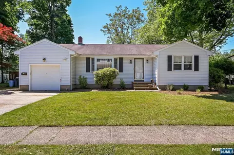 559 Herrmann Ave, River Vale, NJ 07675