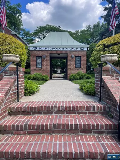 151 E Palisade Ave #B-5, Englewood, NJ 07631