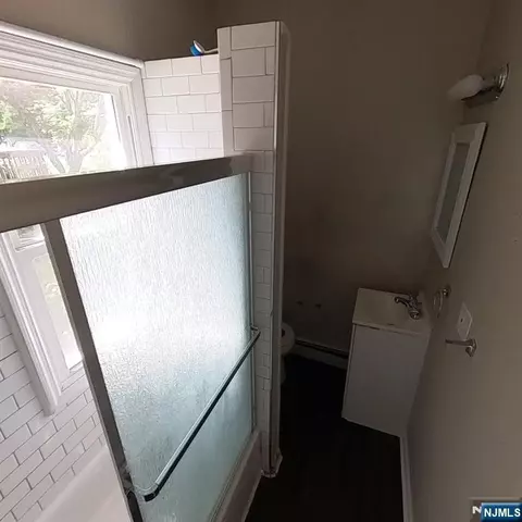 Bath - 83 E Forest Ave, Teaneck, NJ 07666 photo 2 of 3