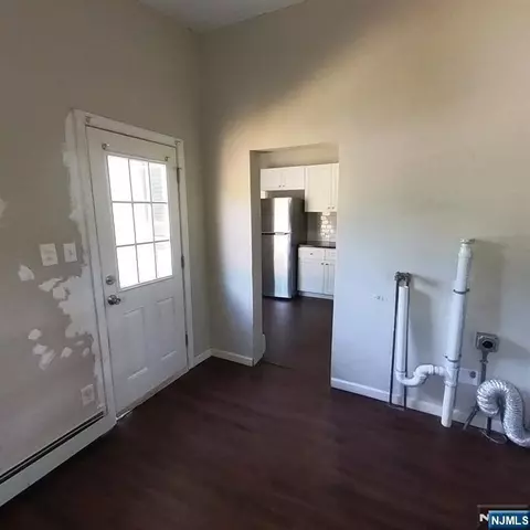 Entry Way - 83 E Forest Ave, Teaneck, NJ 07666 photo 2 of 5