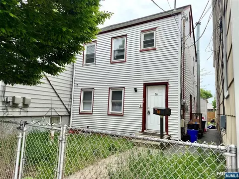 30 Searing Ave, East Newark, NJ 07029