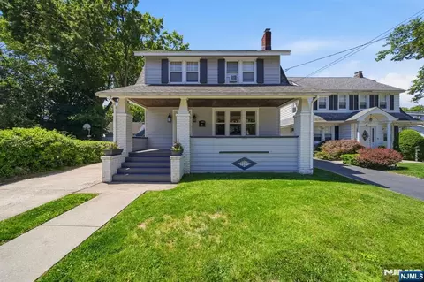 374 Diamond Bridge Ave, Hawthorne, NJ 07506
