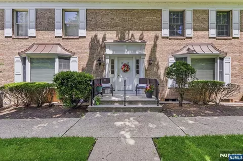 117 S Maple #1172, Park Ridge, NJ 07656