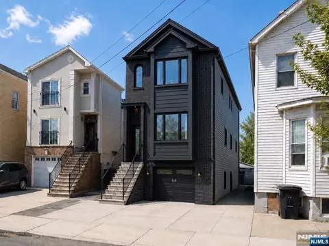 313 Warren St, Harrison, NJ 07029