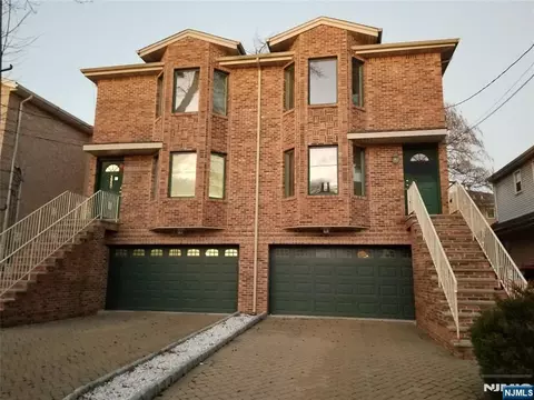 393 Washington Ave, Cliffside Park, NJ 07010
