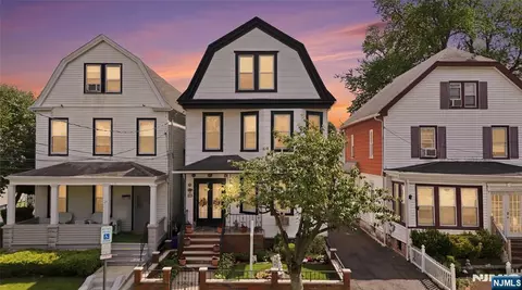 31 Division Ave, Belleville, NJ 07109