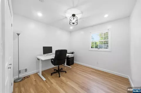 Other - 13 Dogwood Ct, Paramus, NJ 07652 photo 4 of 6