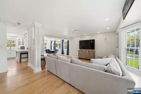 Other - 13 Dogwood Ct, Paramus, NJ 07652 photo 2 of 6