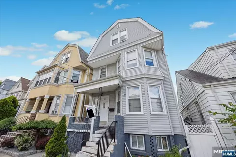 196 Windsor St, Kearny, NJ 07032