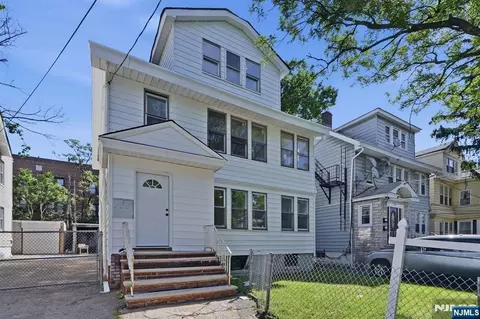 203-205 Hansbury, Newark, NJ 07112