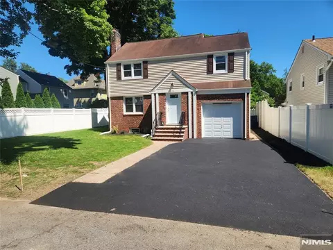 78 Herman St, Hackensack, NJ 07601