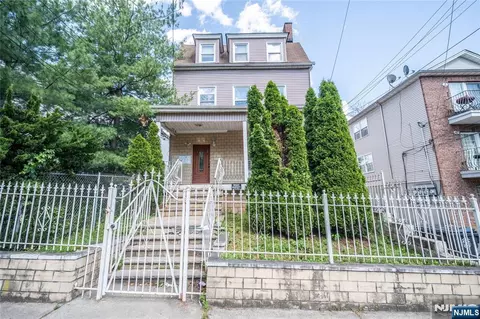 84 Farley Ave, Newark, NJ 07108