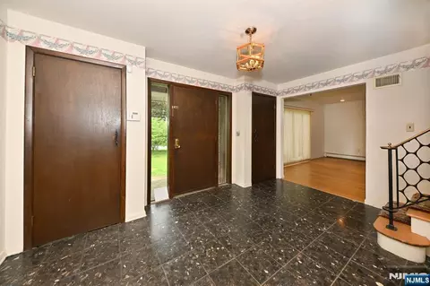 Entry Way - 9 Lyncrest Dr, Paramus, NJ 07652 photo 1 of 1