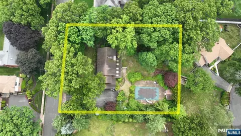 Other - 9 Lyncrest Dr, Paramus, NJ 07652 photo 4 of 17