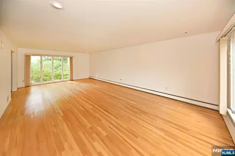 Living - 9 Lyncrest Dr, Paramus, NJ 07652 photo 1 of 6