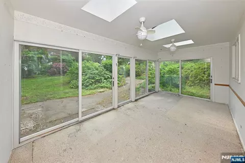 Exterior - 9 Lyncrest Dr, Paramus, NJ 07652 photo 5 of 8