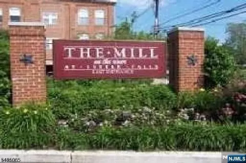 240 Main #303, Little Falls, NJ 07424