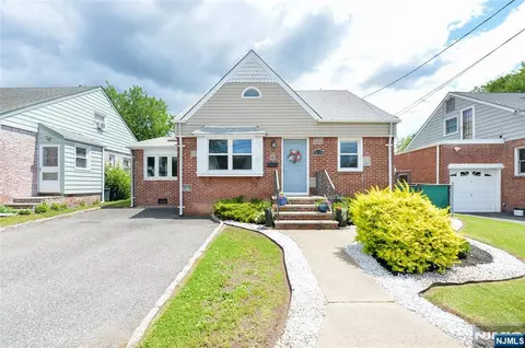 12-59 Edward St, Fair Lawn, NJ 07410