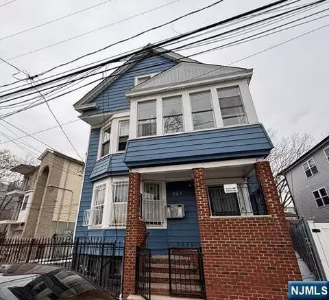555 10th St, Newark, NJ 07103