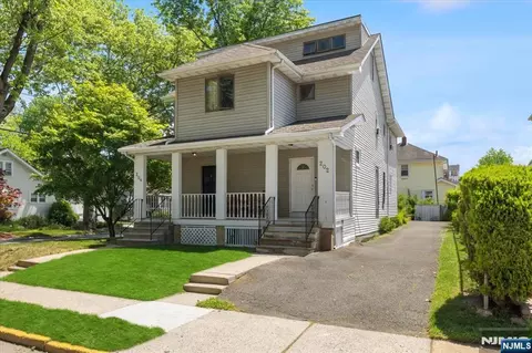 Exterior - 204 Herman St, Hackensack, NJ 07601 photo 2 of 5
