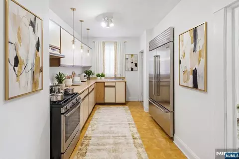 Entry Way - 204 Herman St, Hackensack, NJ 07601 photo 1 of 2