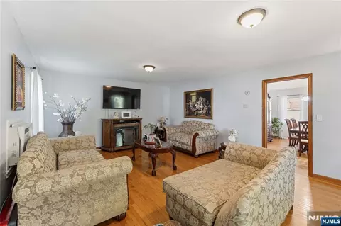 Living - 72 Clarendon Pl, Hackensack, NJ 07601 photo 3 of 3