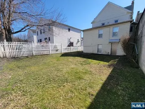 Exterior - 90 Ackerson St, Hackensack, NJ 07601 photo 2 of 3