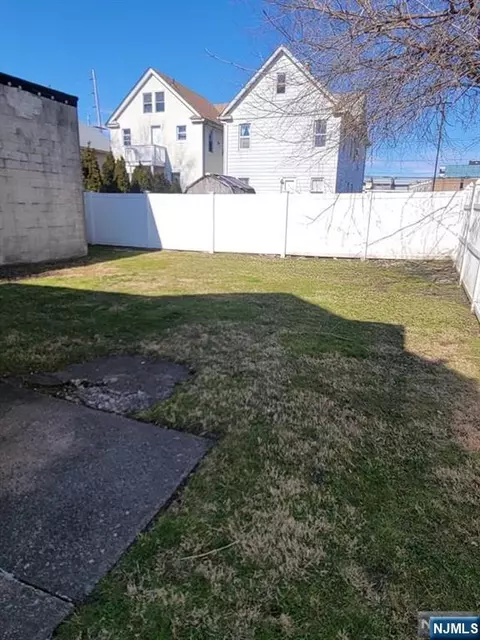 Exterior - 90 Ackerson St, Hackensack, NJ 07601 photo 3 of 3