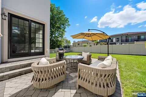 Exterior - 146 Stuart St, Paramus, NJ 07652 photo 6 of 6