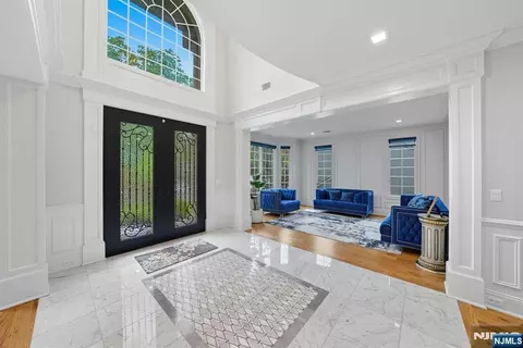Entry Way - 146 Stuart St, Paramus, NJ 07652 photo 1 of 10