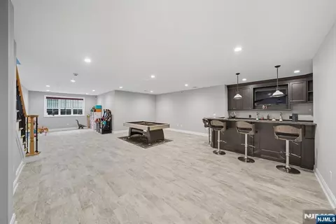 Entry Way - 146 Stuart St, Paramus, NJ 07652 photo 9 of 10